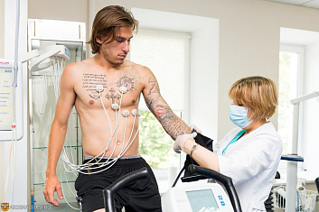 КОМАНДА ФК "АРСЕНАЛ"  ГОТОВА К СЕРЬЕЗНЫМ НАГРУЗКАМ