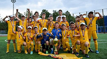 ЮНЫЕ ЧЕМПИОНЫ!